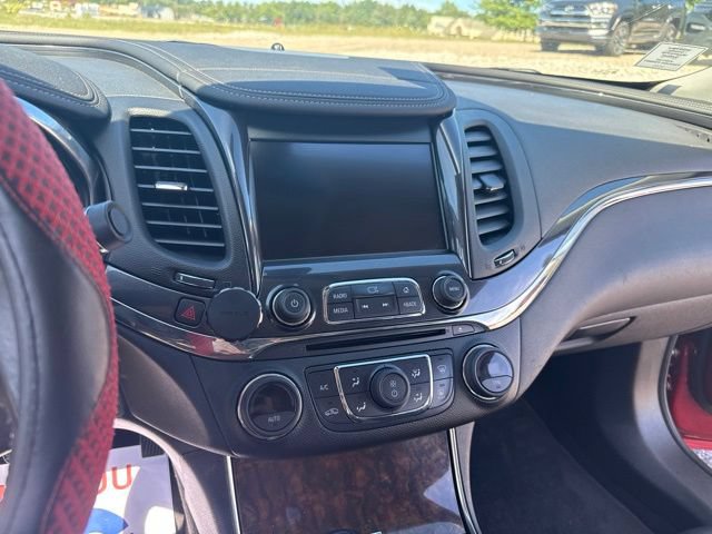 Used 2014 Chevrolet Impala LT w/ Convenience Package FWD image 26