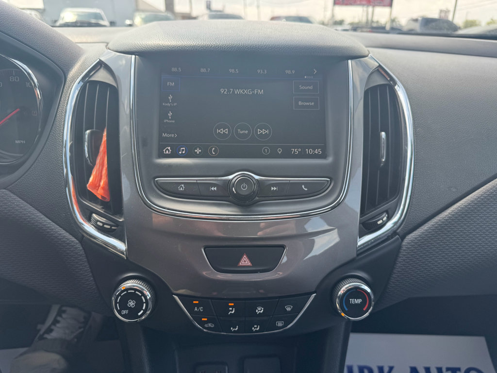 Used 2019 Chevrolet Cruze LS image 22