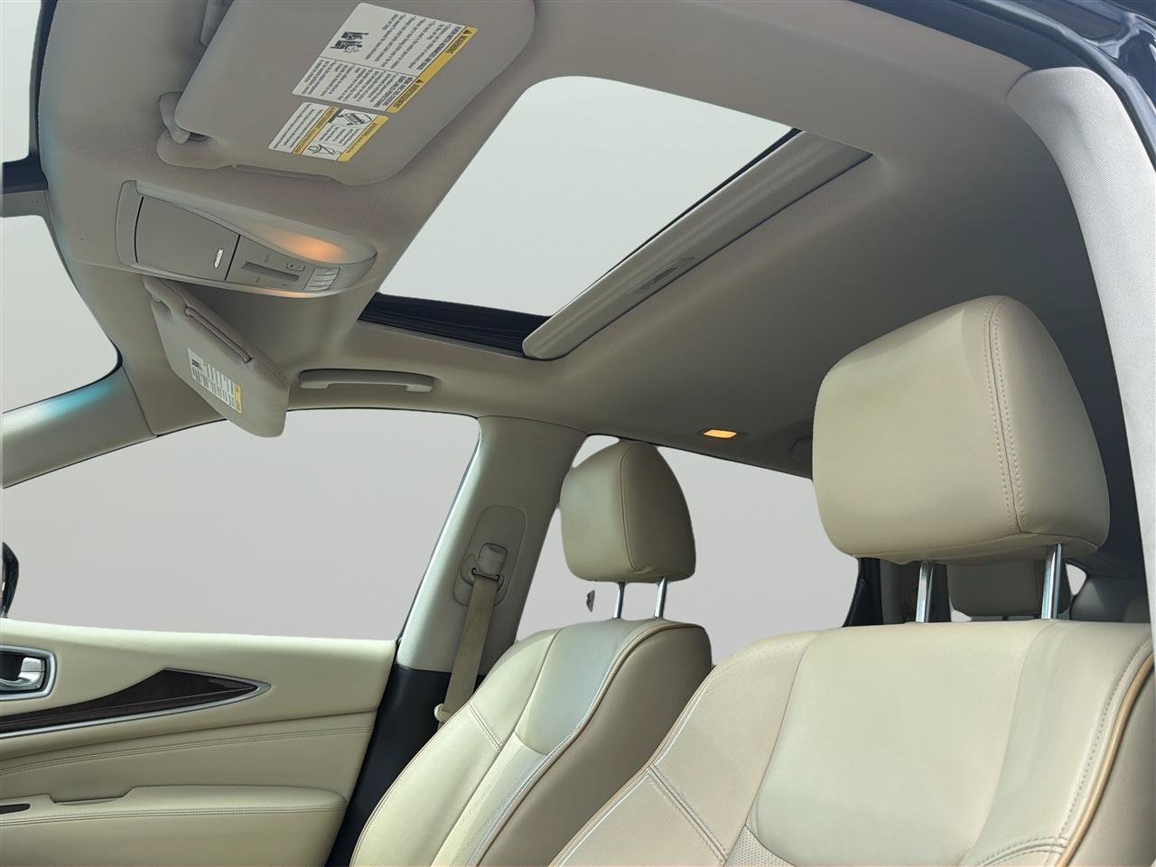 Used 2015 INFINITI QX60 Luxe w/ Premium Plus Package AWD/4WD image 16