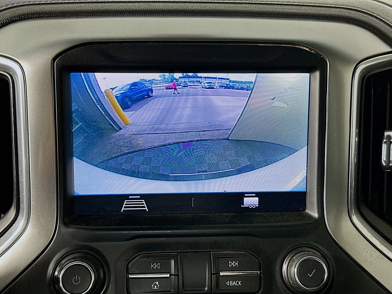 Used 2020 Chevrolet Silverado 2500 LT AWD/4WD image 13