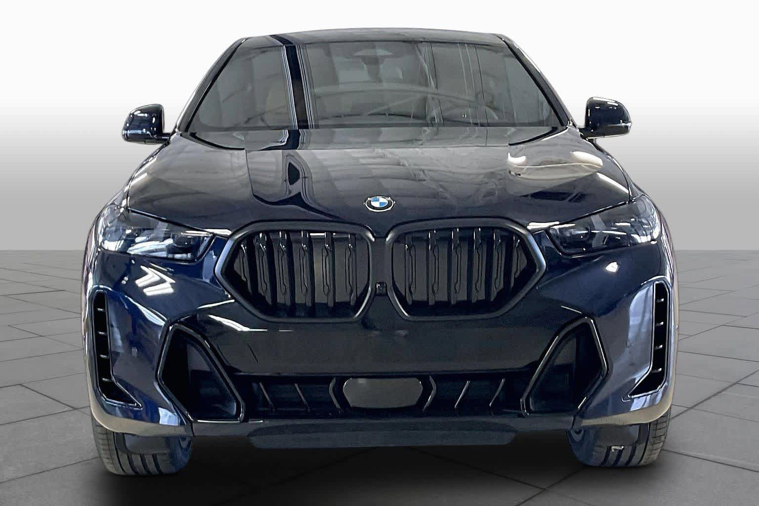 New 2027 BMW X6 xDrive40i w/ Climate Comfort Package AWD/4WD image 3
