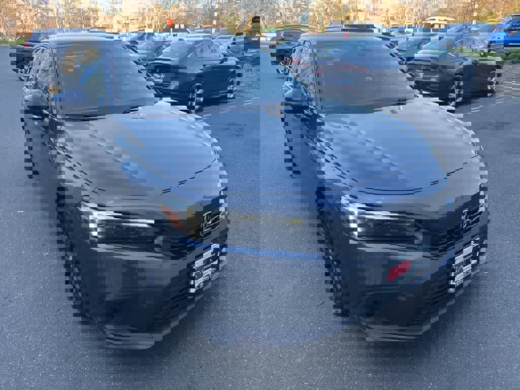 Used 2023 Honda Civic Sport image 5