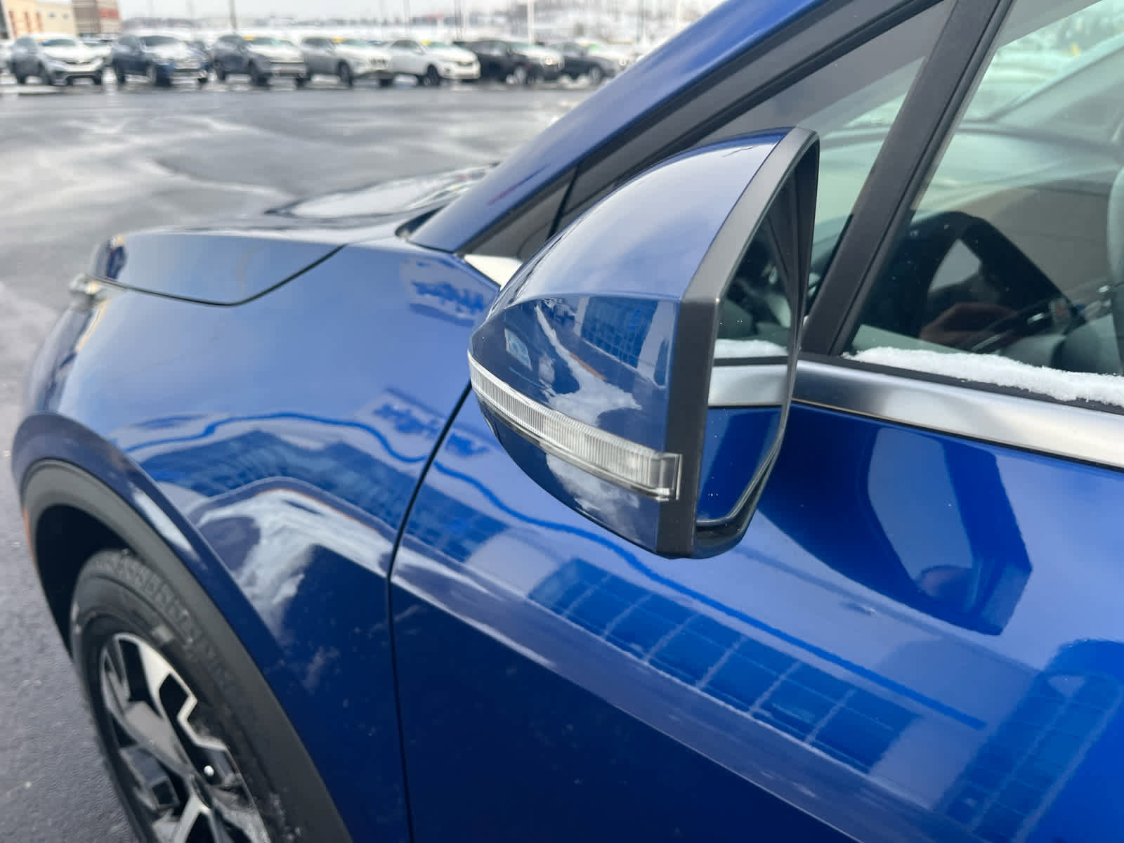 Used 2024 Kia Sportage EX image 25