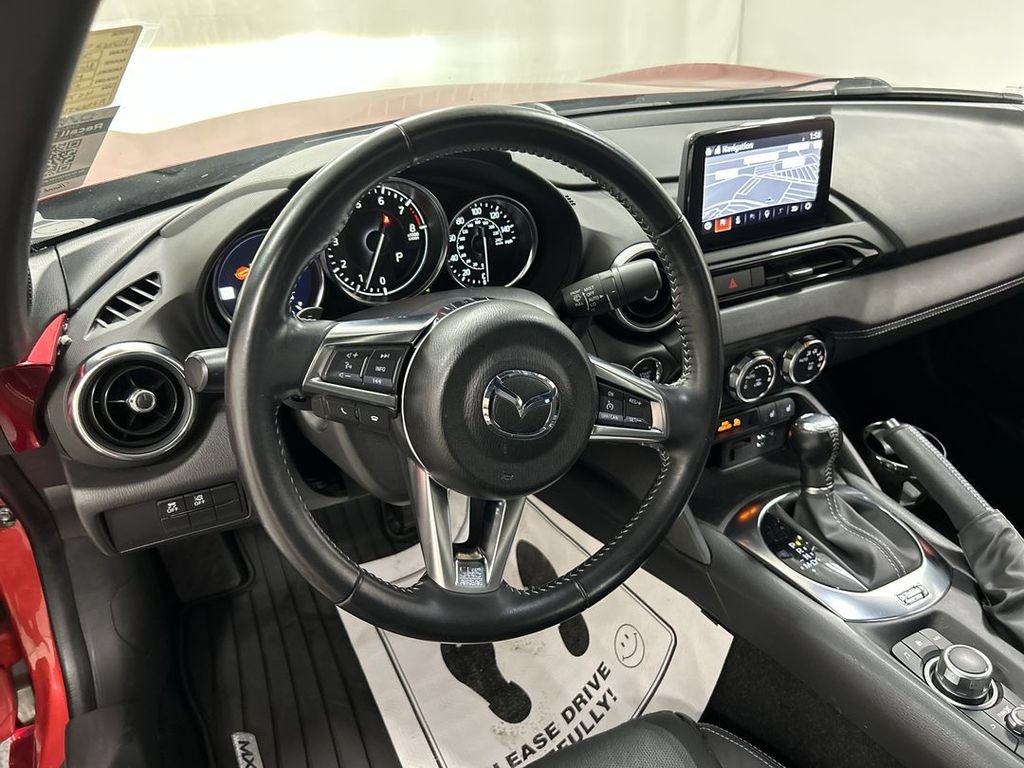 Used 2021 MAZDA MX-5 Miata Grand Touring RWD image 4