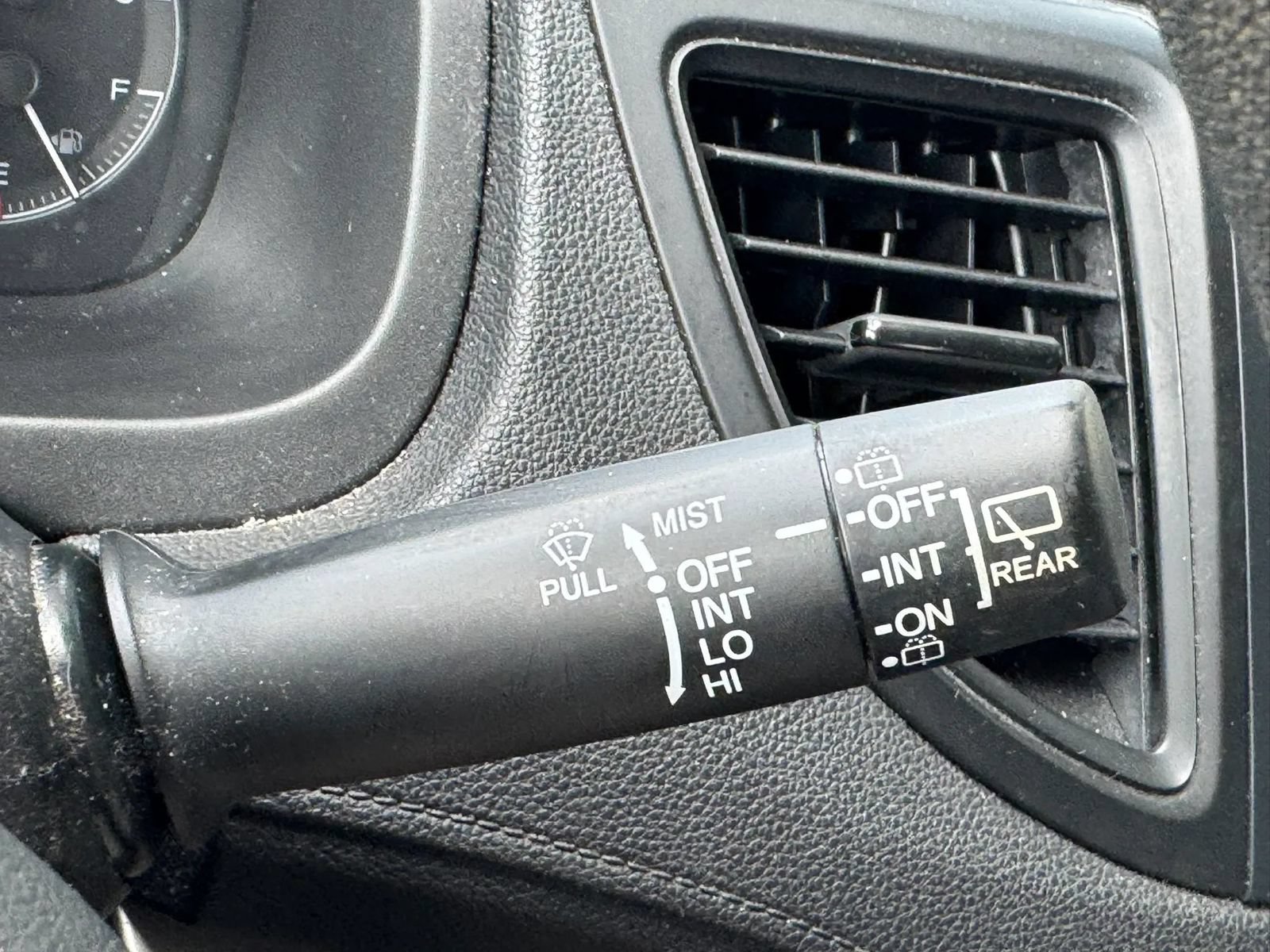 Used 2016 Honda CR-V LX image 31