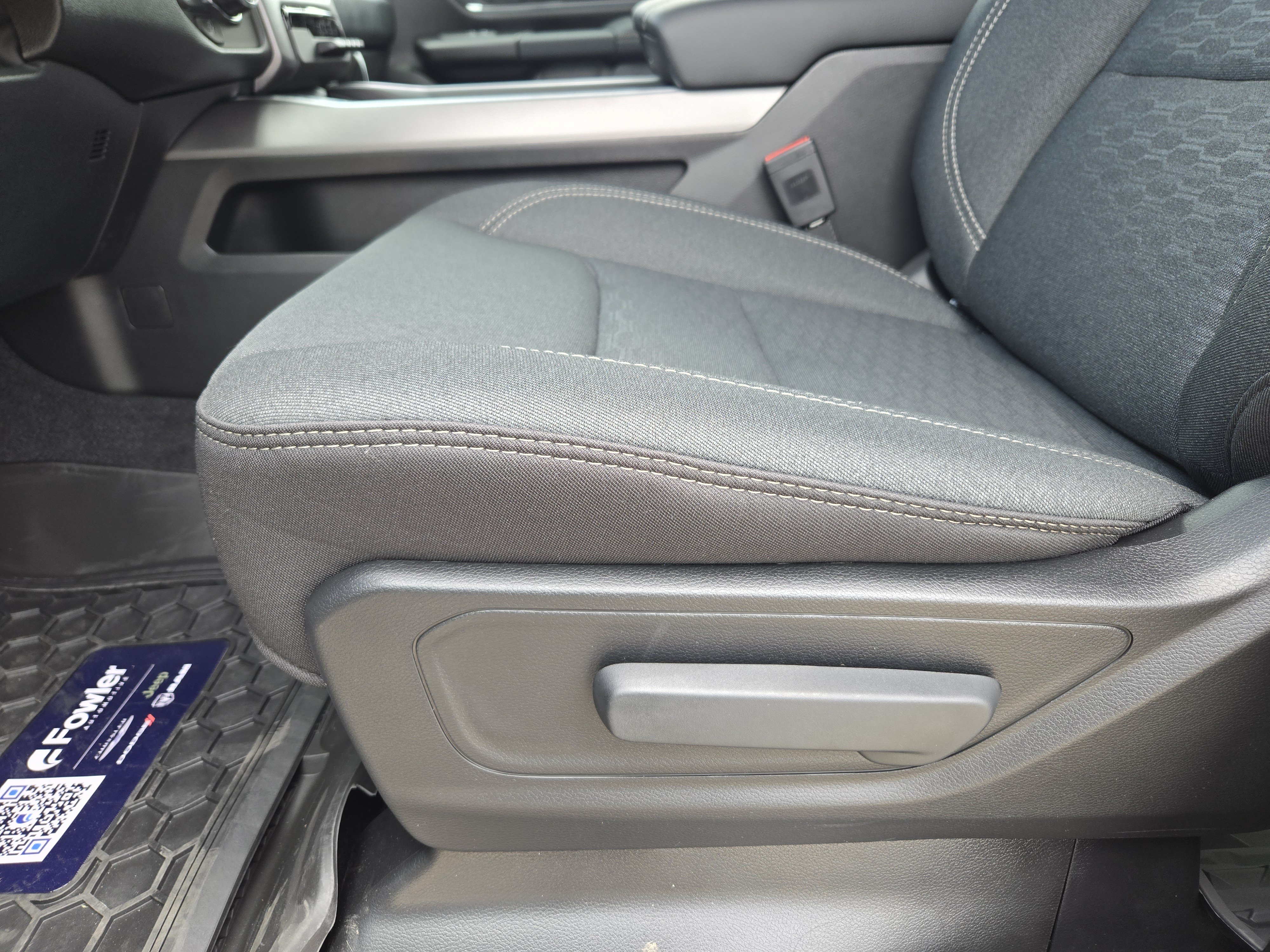 New 2026 RAM 1500 Big Horn w/ Sport Appearance Package AWD/4WD image 18
