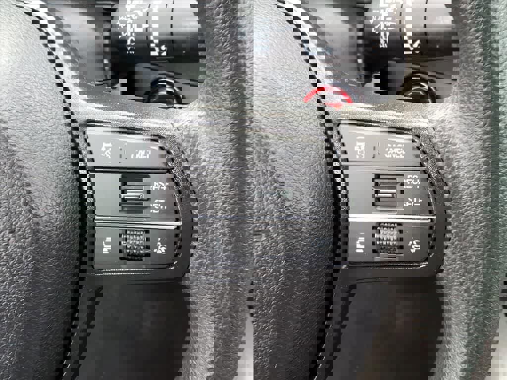 Used 2023 Honda Accord LX image 17