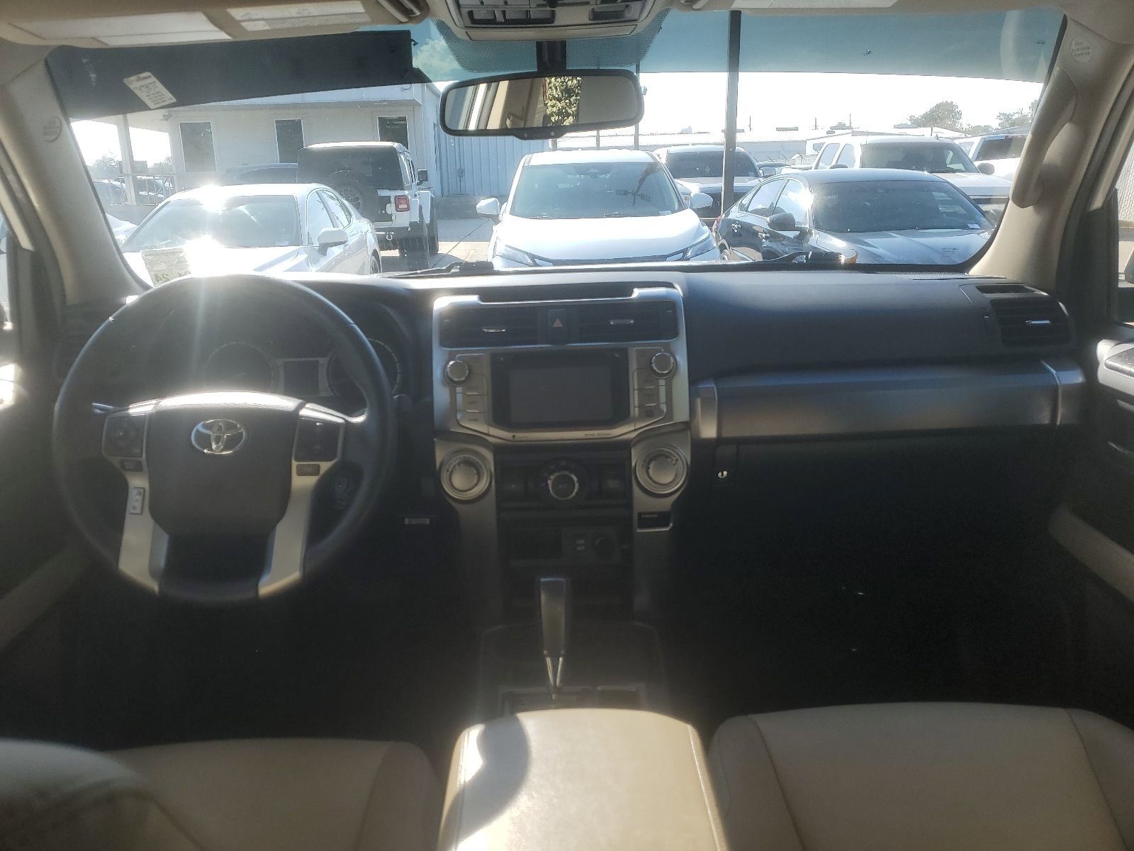 Used 2019 Toyota 4Runner SR5 Premium image 11