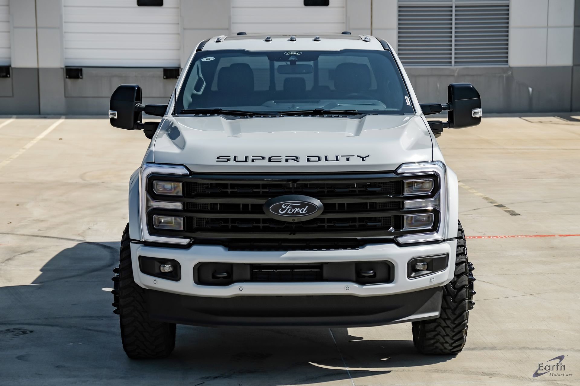 Used 2026 Ford F450 Platinum w/ FX4 Off-Road Package AWD/4WD image 32