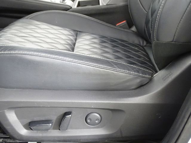 Used 2022 Mitsubishi Outlander SEL image 18