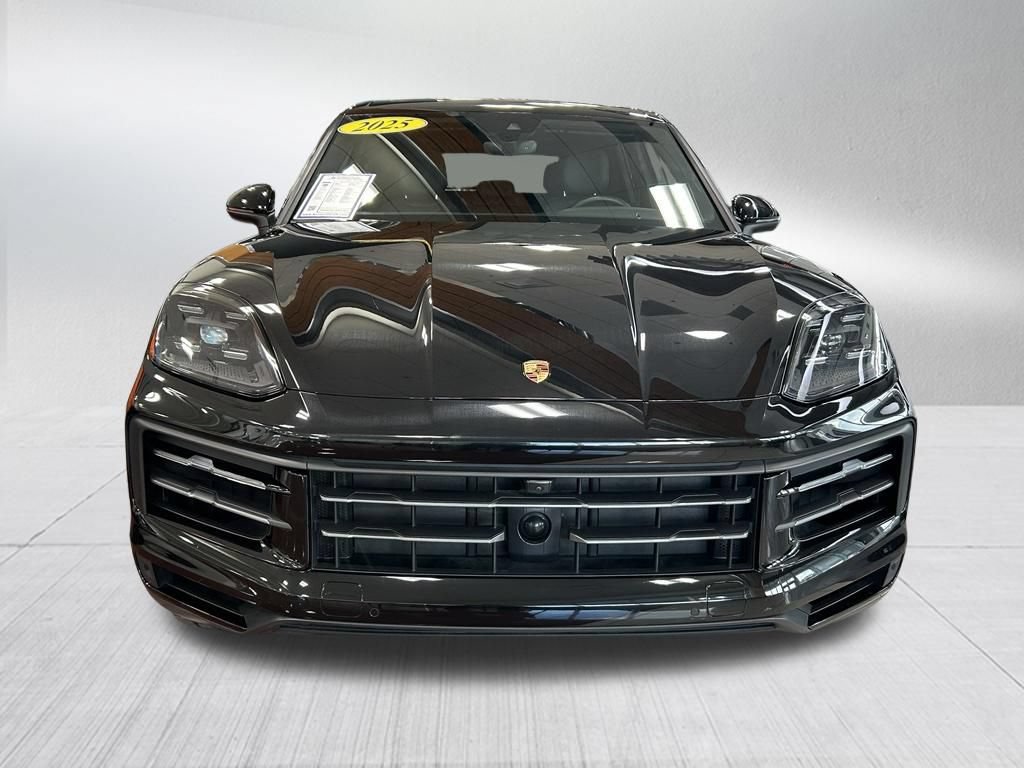 Used 2025 Porsche Cayenne AWD/4WD video 2