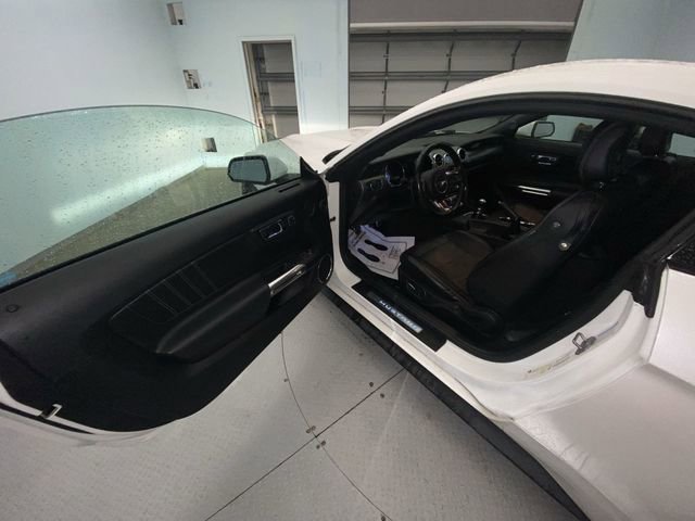 Used 2017 Ford Mustang Premium w/ Ecoboost Performance Package image 11