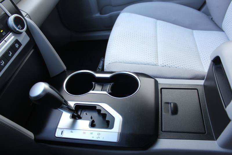 Used 2014 Toyota Camry LE FWD image 27