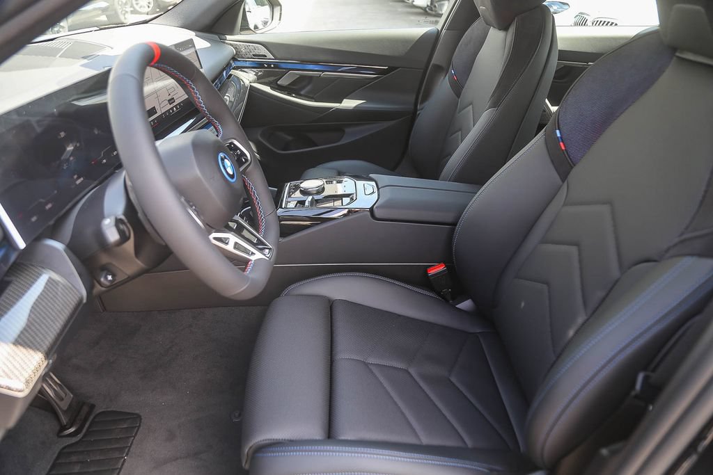 New 2026 BMW i5 M60 AWD/4WD image 14