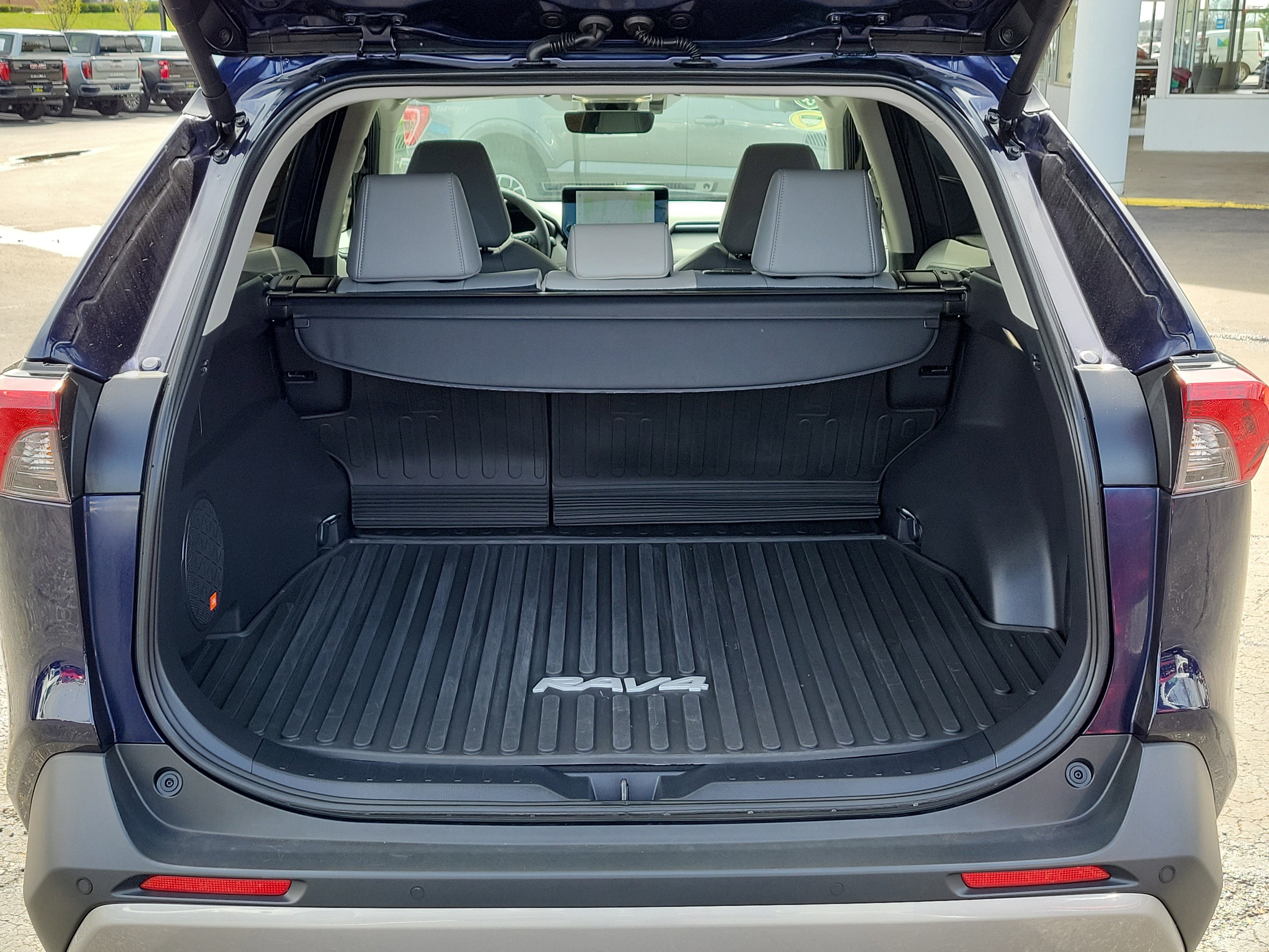 Used 2025 Toyota RAV4 Limited w/ Weather Package image 8