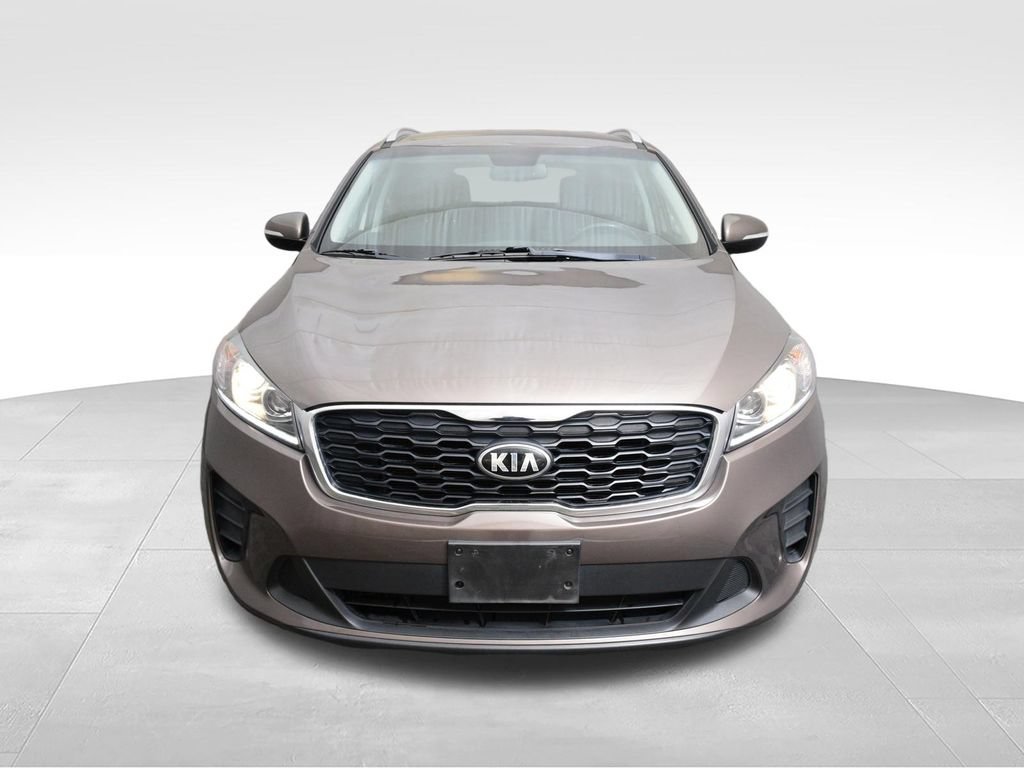 Used 2019 Kia Sorento FWD w/ LX Convenience Package image 2