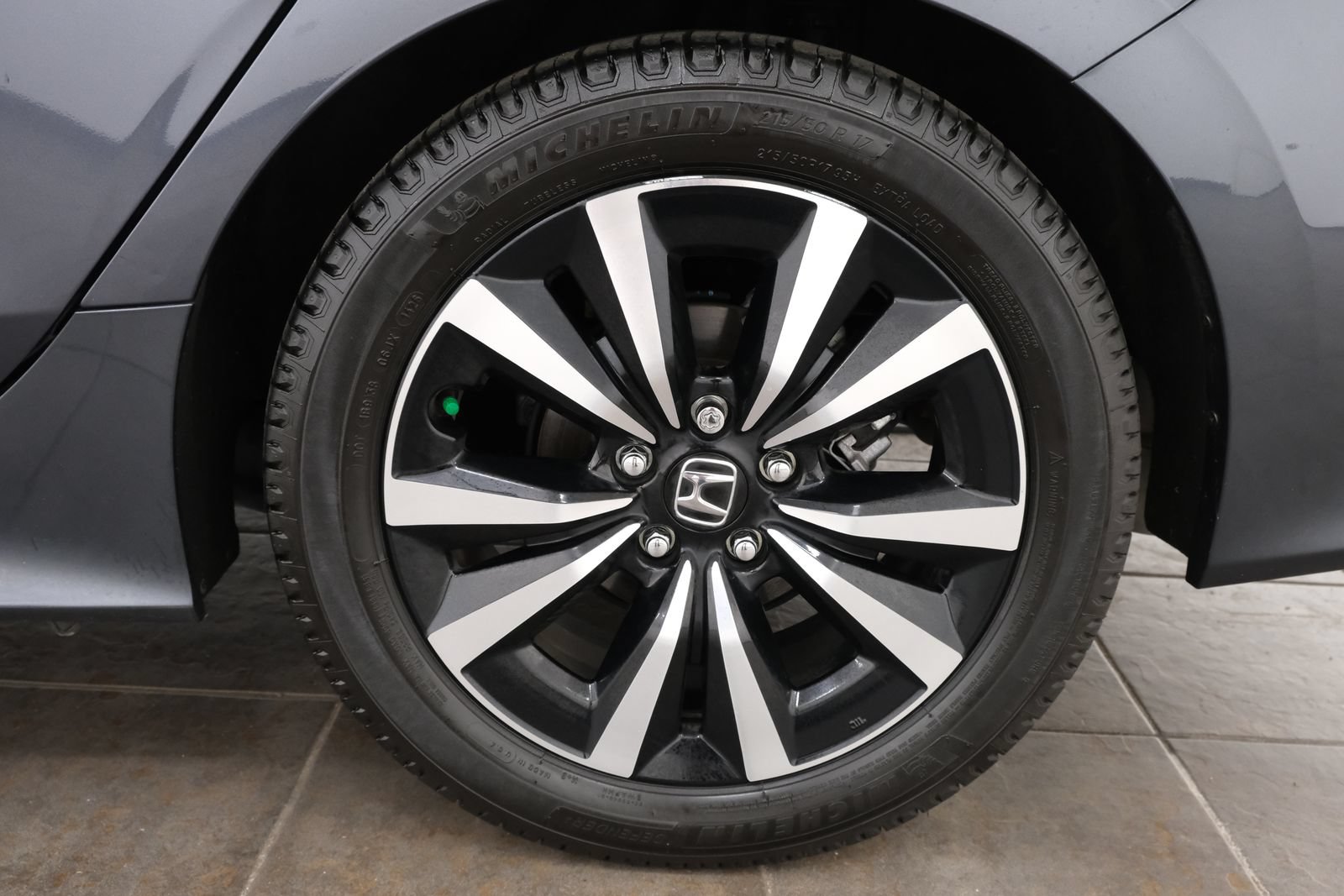 Used 2024 Honda Civic EX image 33