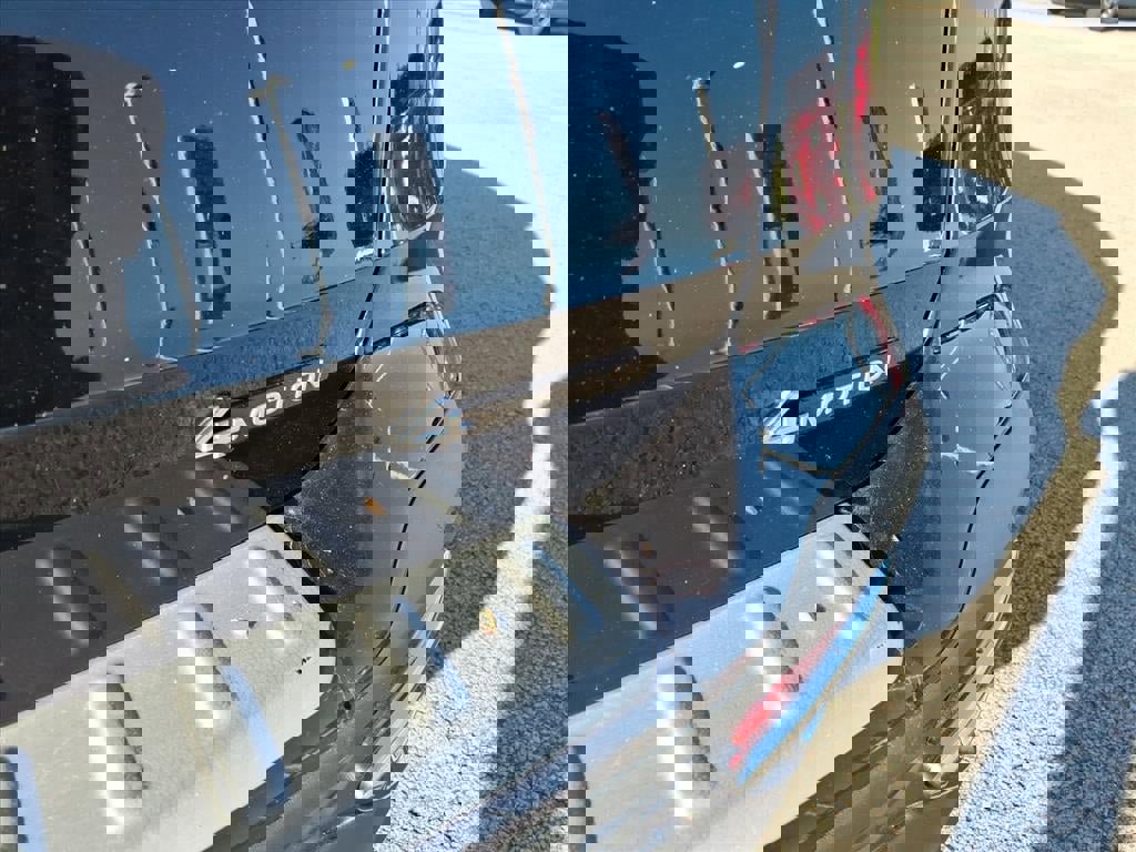 Used 2023 Volkswagen Taos SE image 23