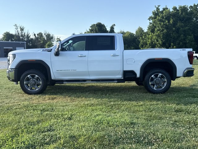 New 2026 GMC Sierra 2500 SLT w/ SLT Premium Package AWD/4WD image 12