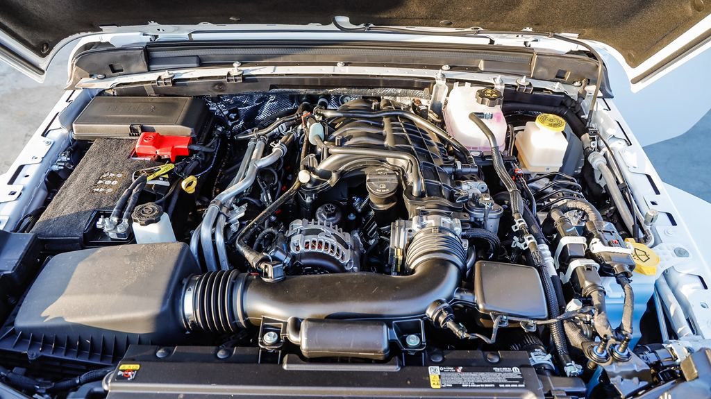 New 2026 Jeep Gladiator Sport AWD/4WD image 32