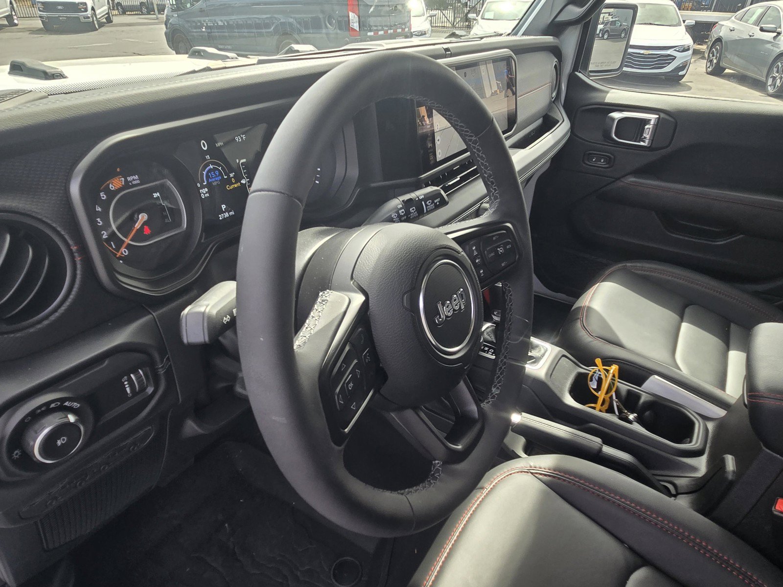 Used 2026 Jeep Wrangler Unlimited Rubicon AWD/4WD image 11