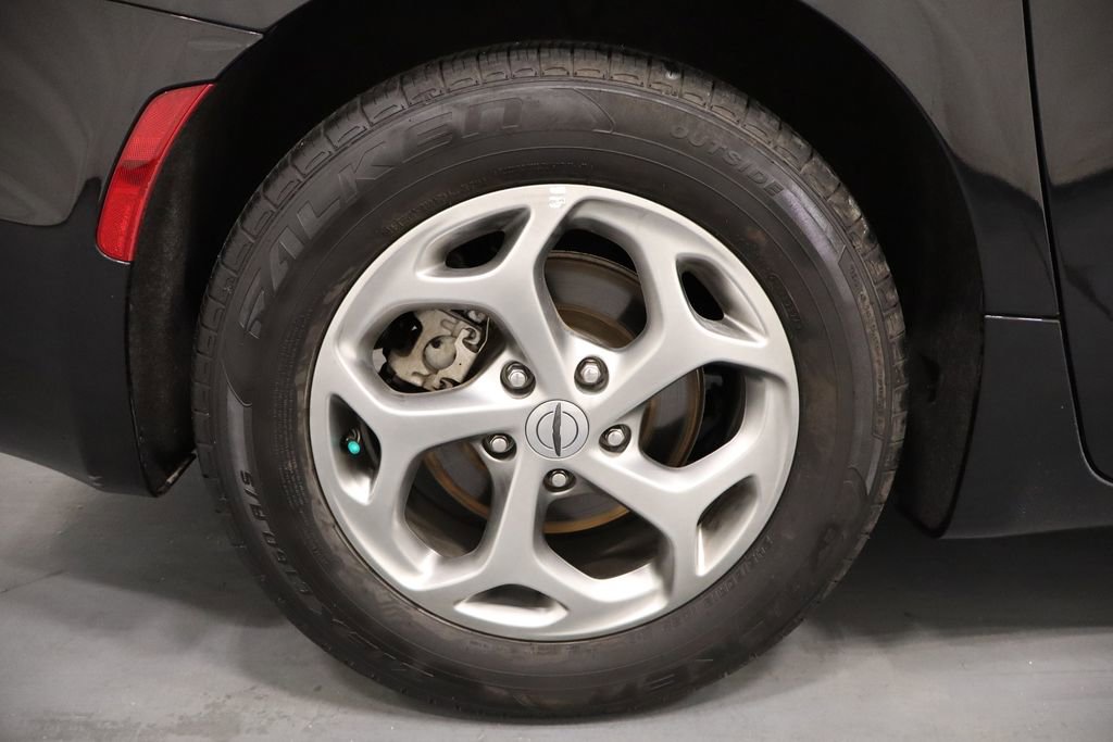 Used 2023 Chrysler Pacifica Limited image 27