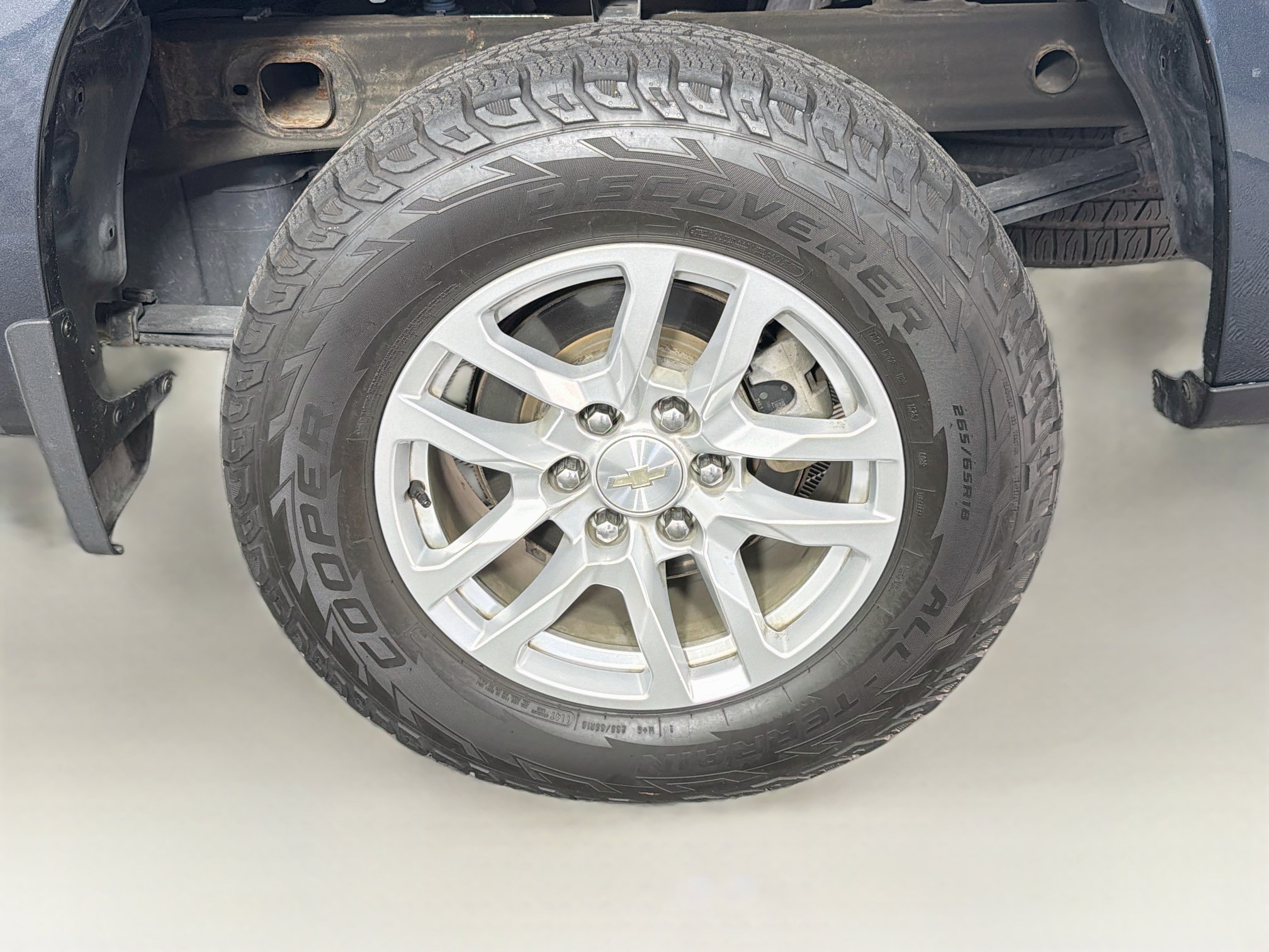 Used 2021 Chevrolet Silverado 1500 LT AWD/4WD image 11