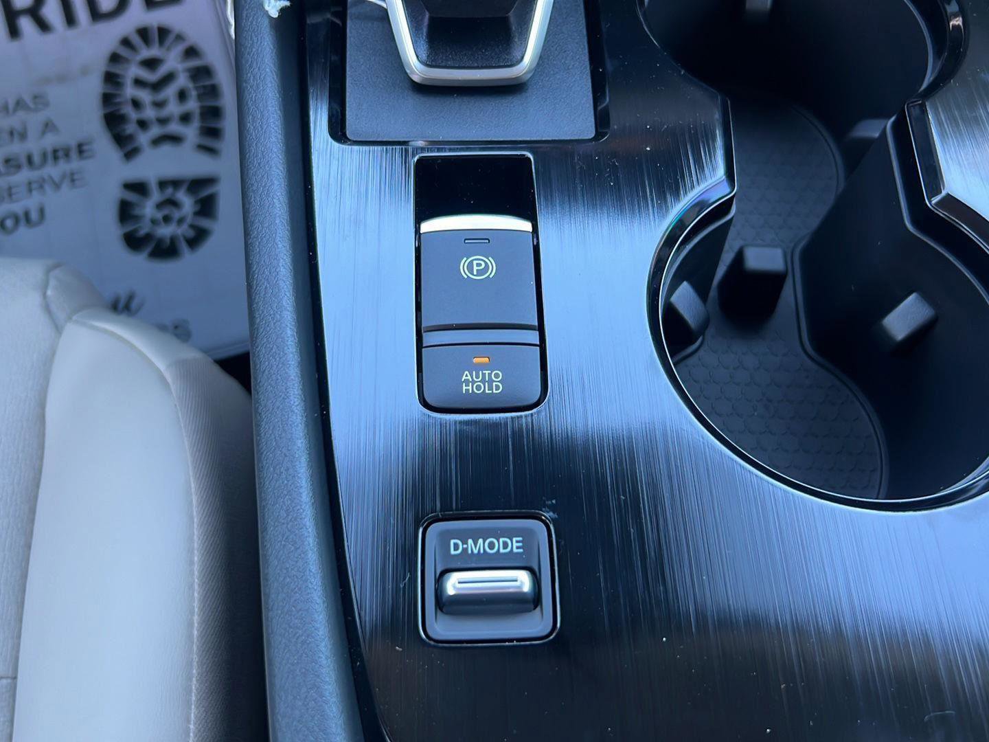 New 2026 Nissan Rogue SV FWD image 21