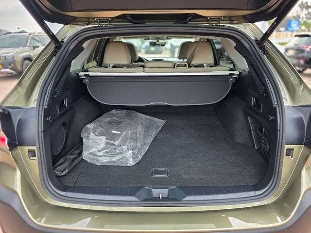 Certified 2025 Subaru Outback Limited AWD/4WD image 11