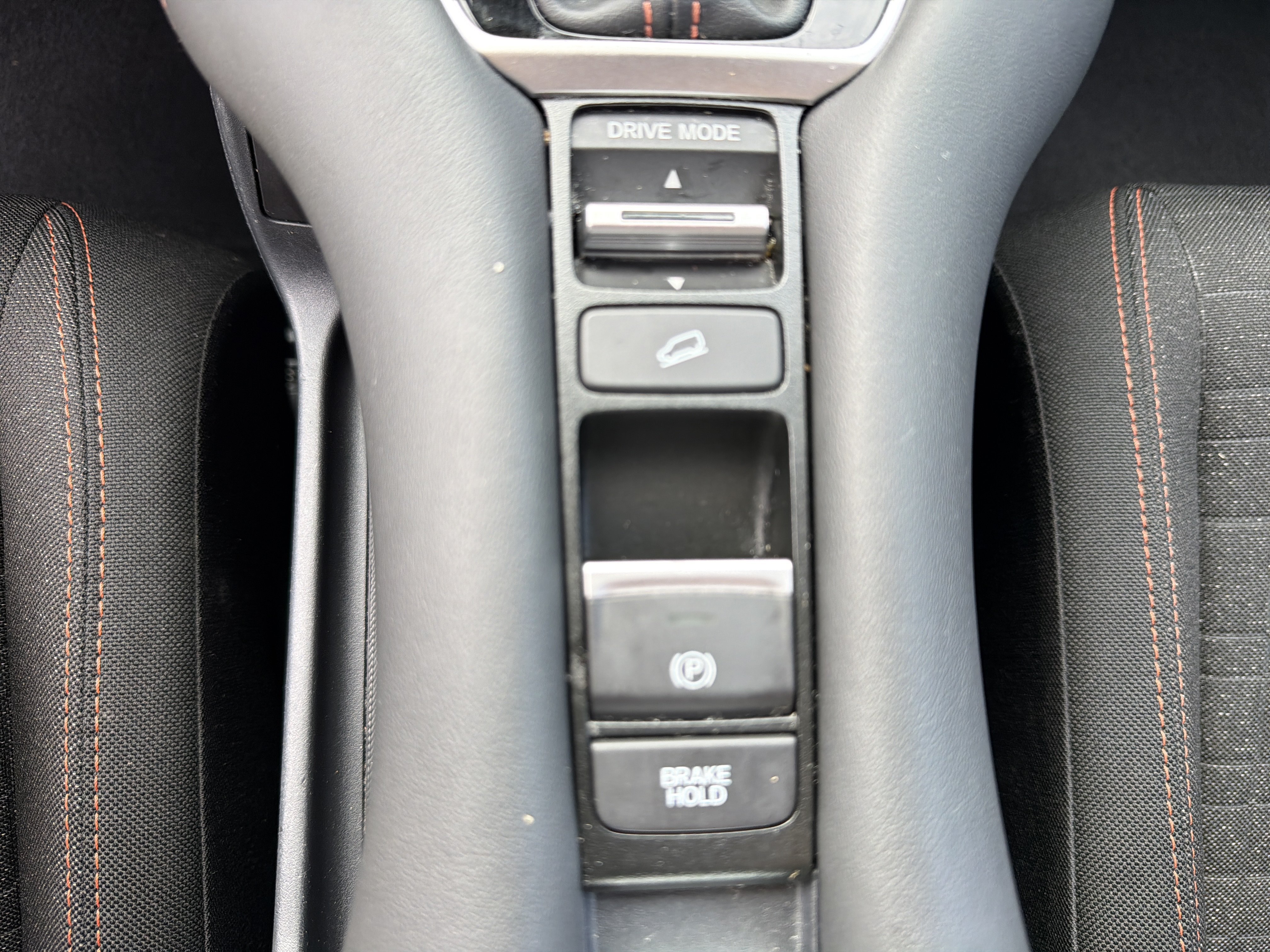 Used 2023 Honda HR-V Sport image 16