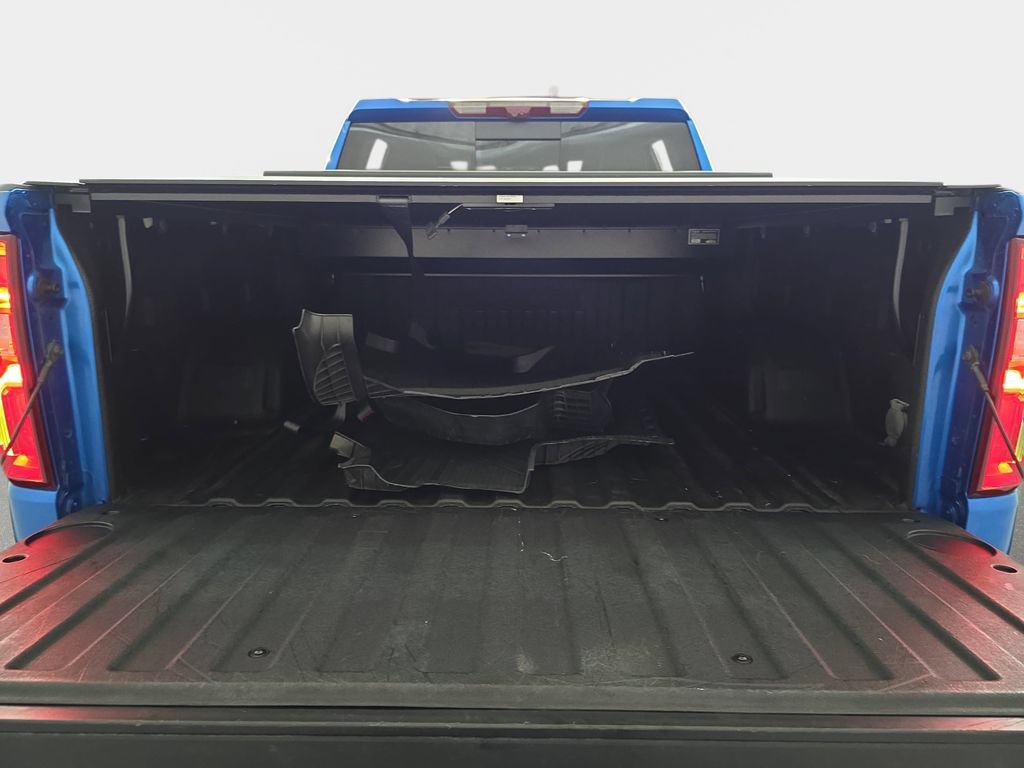 Used 2022 Chevrolet Silverado 1500 ZR2 w/ Technology Package AWD/4WD image 14