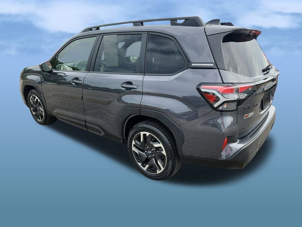 Used 2025 Subaru Forester Limited image 5