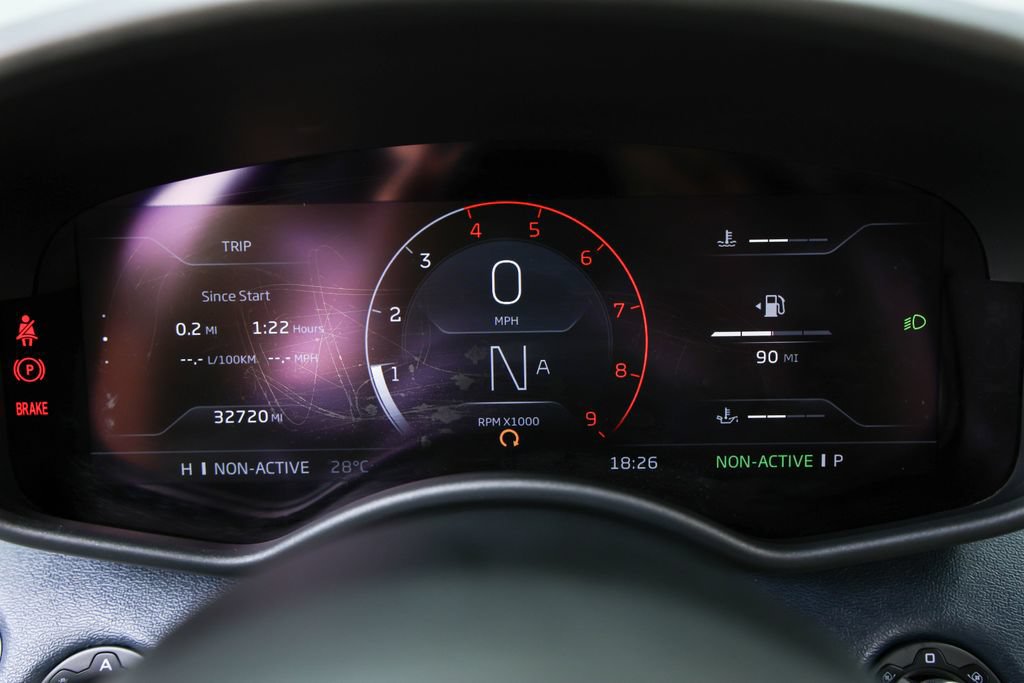 Used 2020 McLaren GT RWD image 14