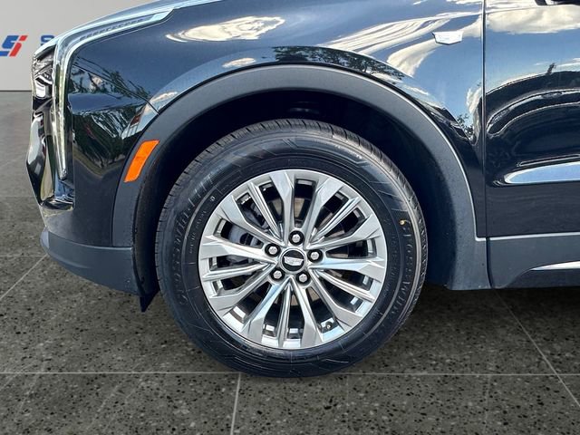 Used 2024 Cadillac XT4 Premium Luxury image 14