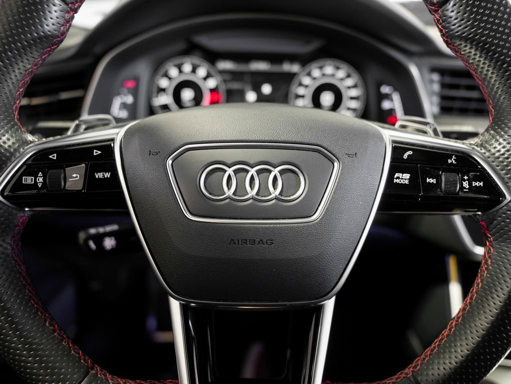 Used 2021 Audi RS 6 w/ Carbon Optic Package AWD/4WD image 14