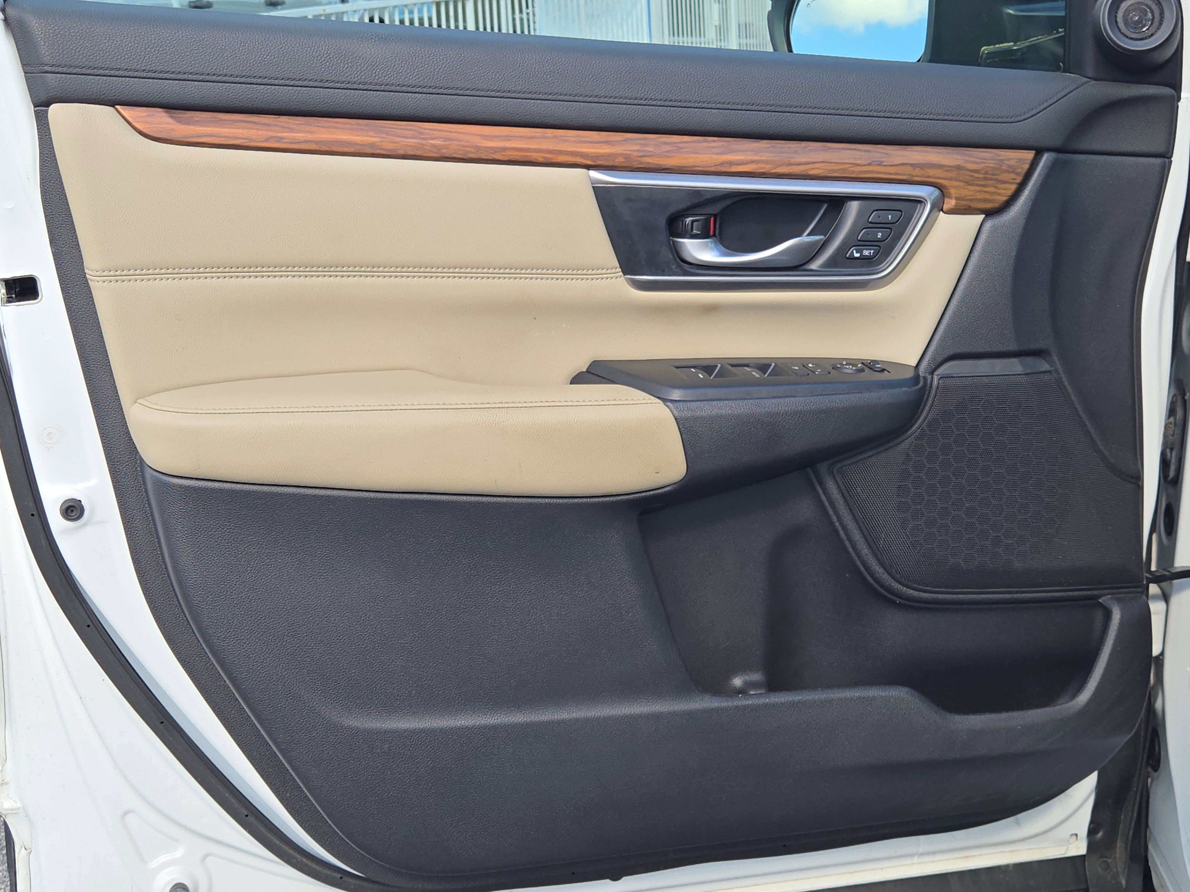 Used 2021 Honda CR-V Touring image 21