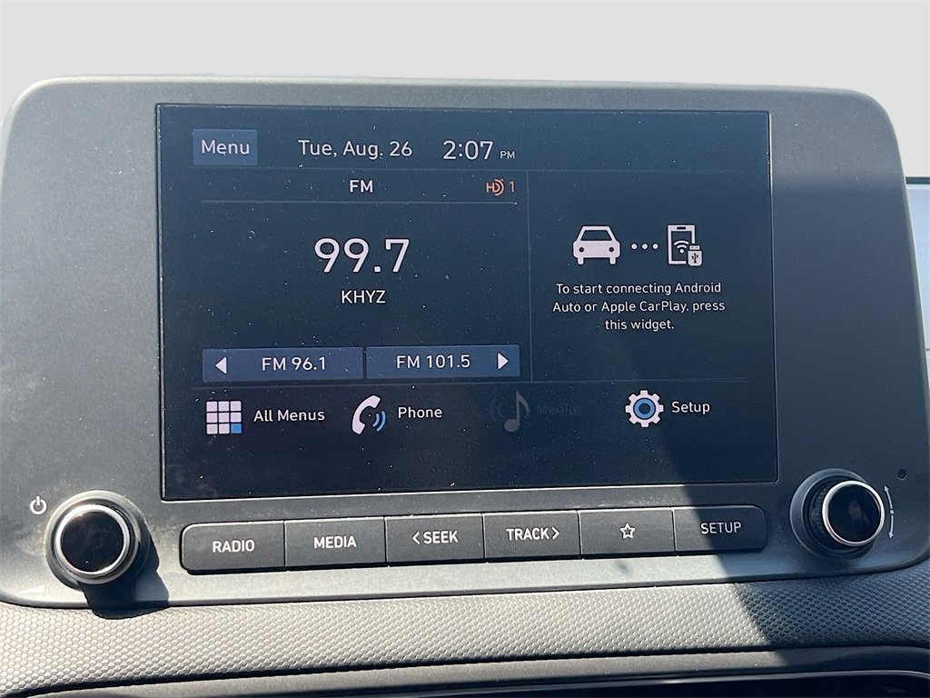 Used 2023 Hyundai Kona SE image 14