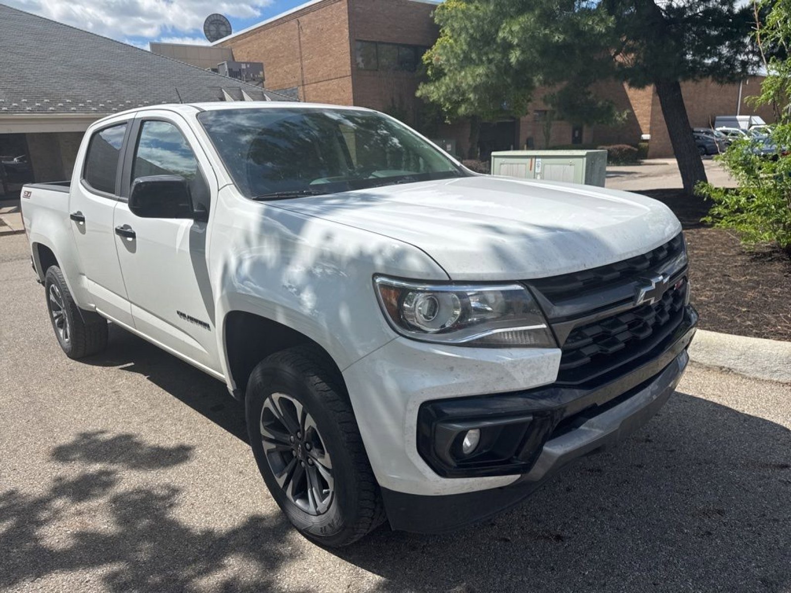 Used 2022 Chevrolet Colorado Z71 image 9