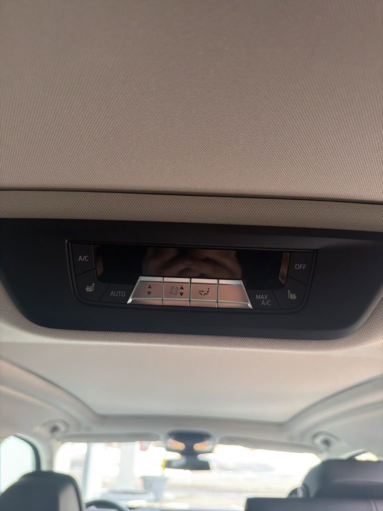 New 2026 BMW X7 xDrive40i w/ Premium Package image 23