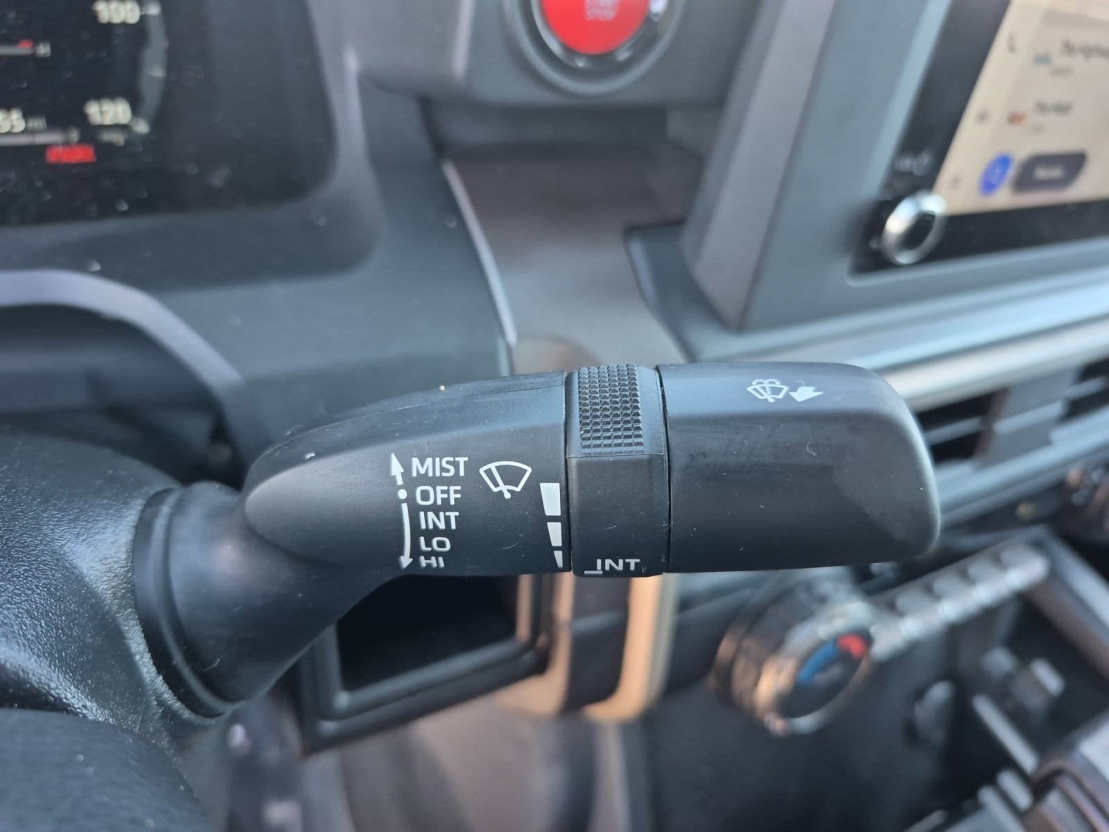 Used 2024 Toyota Tacoma TRD Sport AWD/4WD image 33