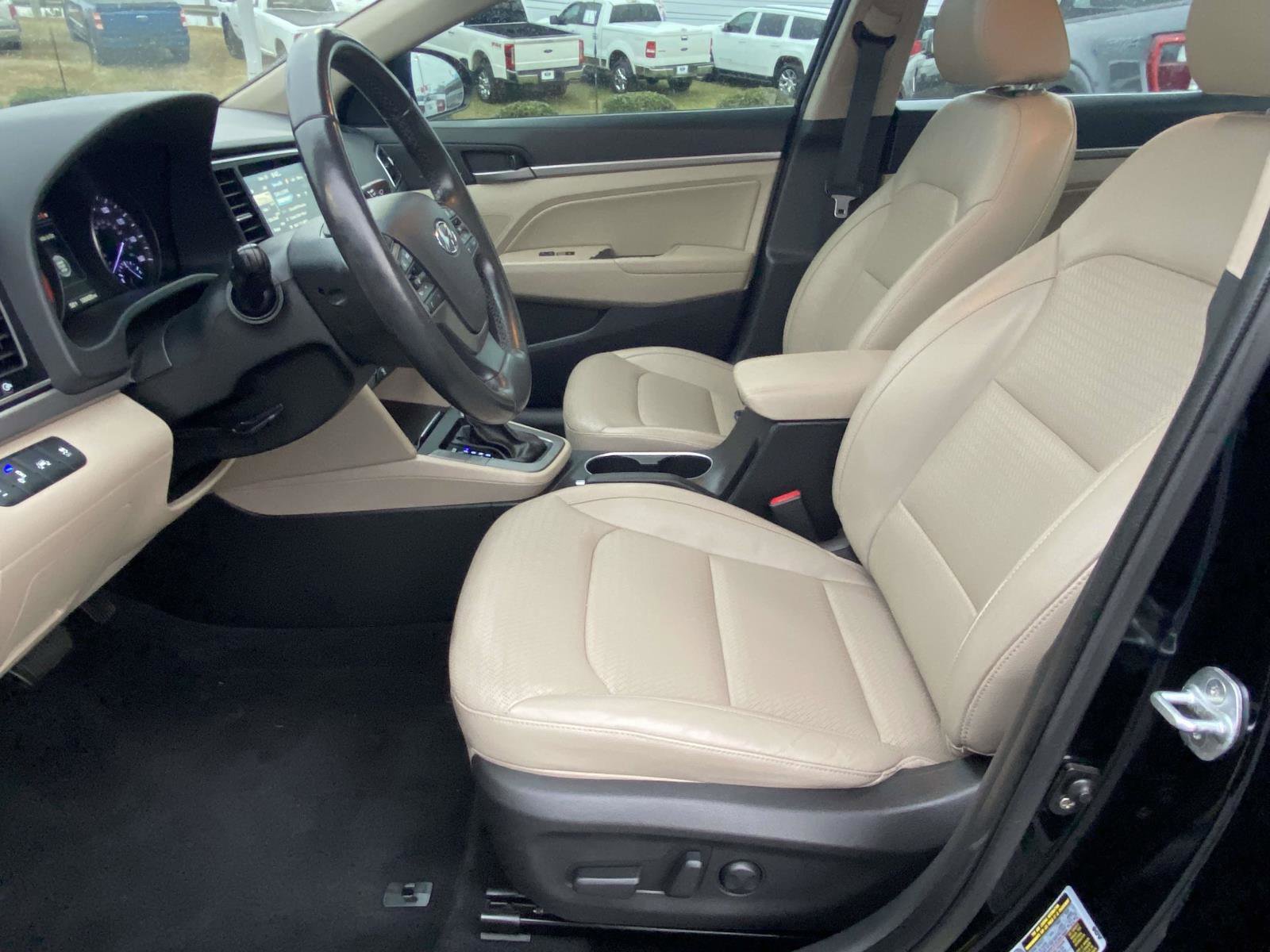 Used 2017 Hyundai Elantra Limited w/ Limited Ultimate Package 05 image 12