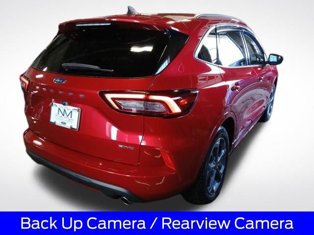 Certified 2024 Ford Escape ST-Line w/ Tech Pack #1 AWD/4WD image 9