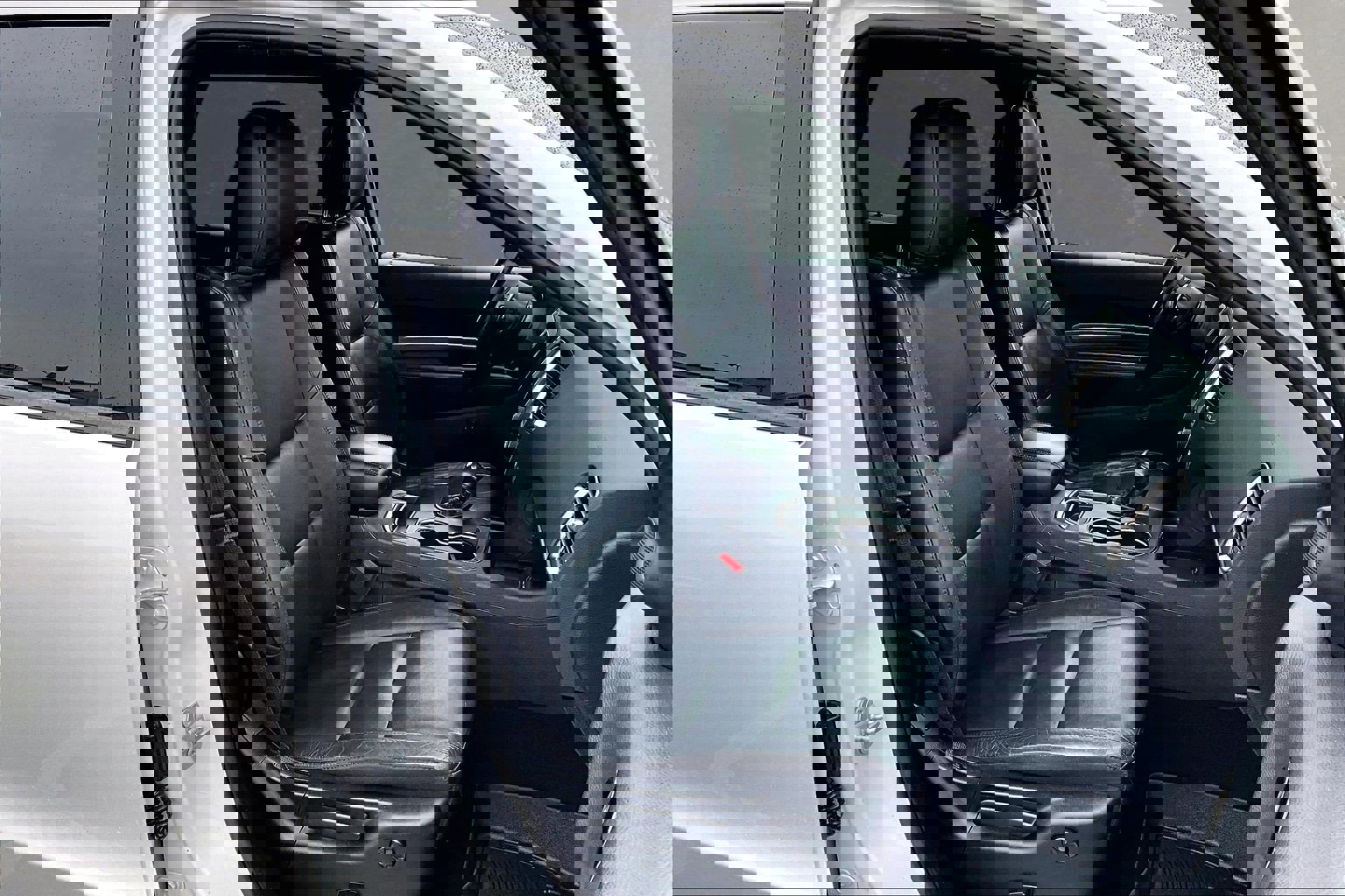 Used 2020 Dodge Durango GT image 32