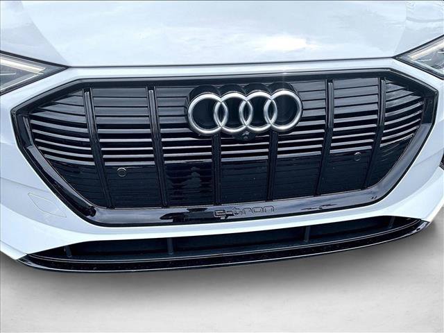 Used 2022 Audi e-tron Premium AWD/4WD image 30