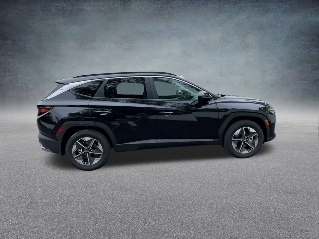 Used 2025 Hyundai Tucson SEL FWD image 25