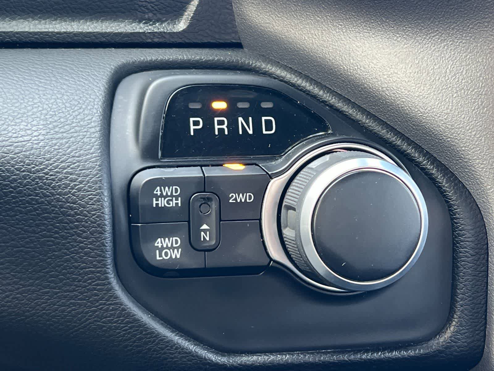 Used 2024 RAM 2500 Big Horn AWD/4WD image 21