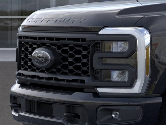 New 2025 Ford F350 Lariat w/ Lariat Ultimate Package image 17