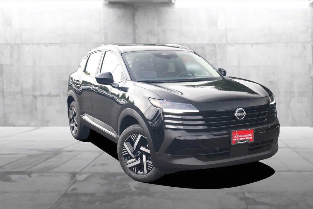 New 2026 Nissan Kicks SV image 2