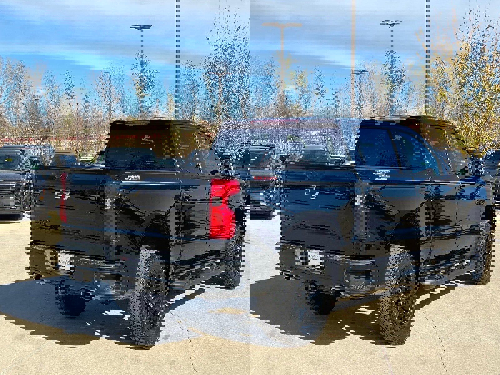 Used 2023 Chevrolet Silverado 1500 LT Trail Boss w/ Protection Package image 12