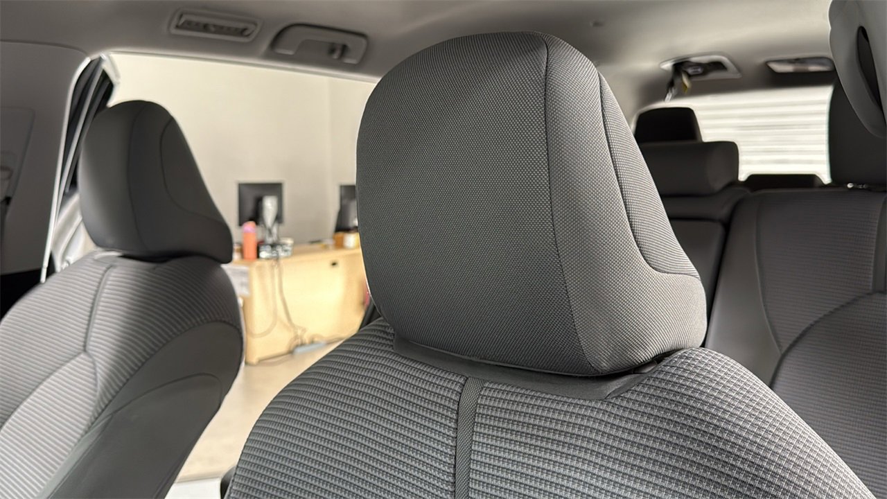 Certified 2024 Toyota Highlander LE image 13